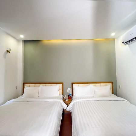 A25 Hotel - 75 Le Thi Hong Gam Ho Si Minh-város Kültér fotó